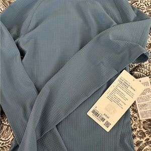 Lululemon Athletica Steel Blue Long-Sleeve Top Grid-Texture Tennis
